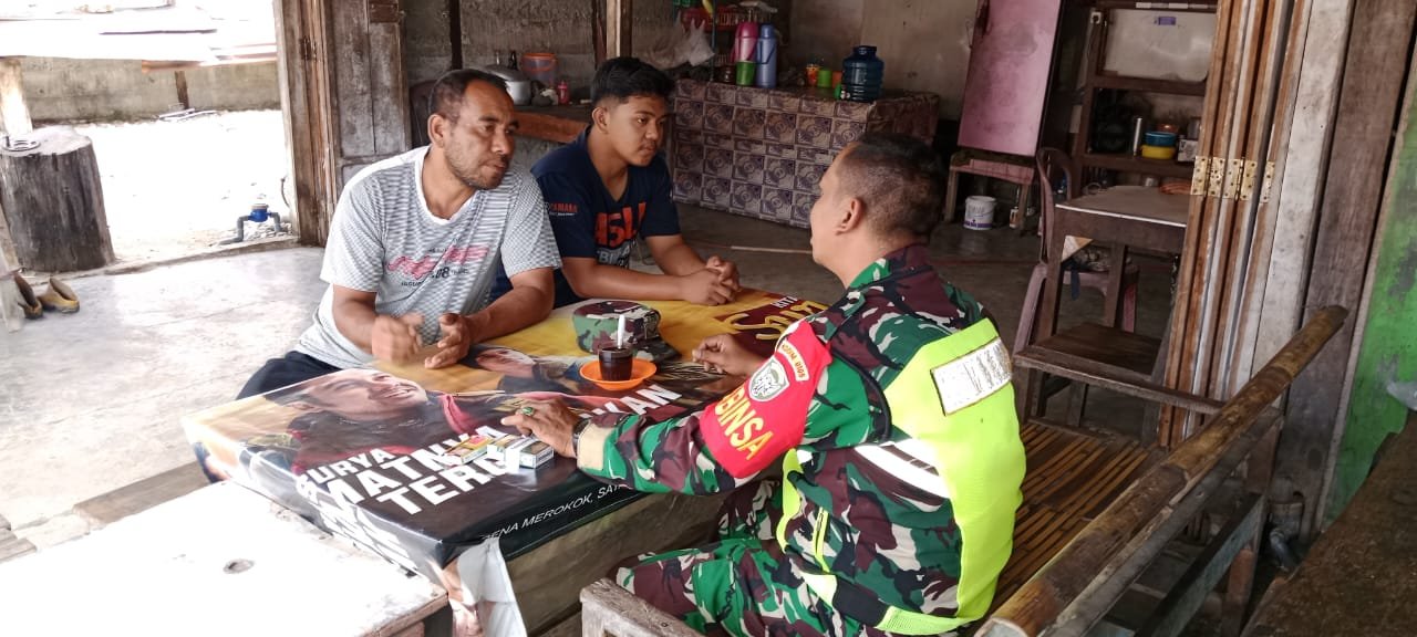 Warung Kopi merupakan tempat favorit bagi Babinsa dalam melaksanakan Komsos