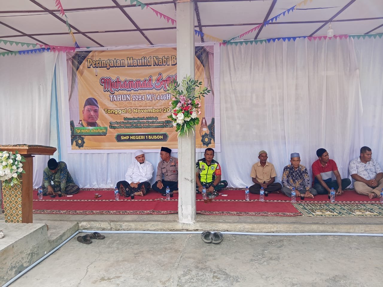 Tingkatkan Silaturahmi Babinsa Posramil 06 Bubon Menghadiri Acara Maulid Nabi Muhammad SAW