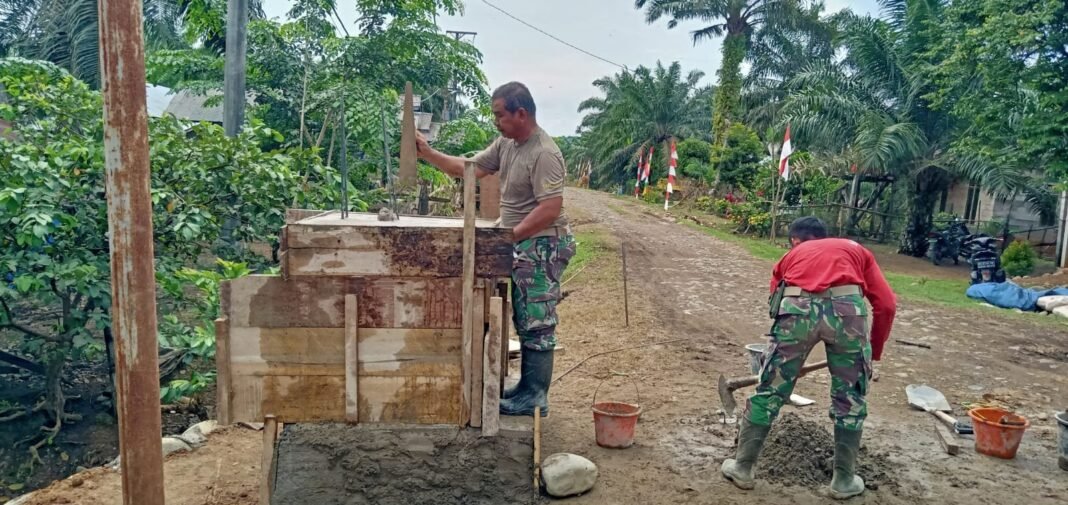 Tugu TMMD 125 Dibangun di Desa Wonosalam, Simbol Kemanunggalan TNI dan Rakyat Mukomuko