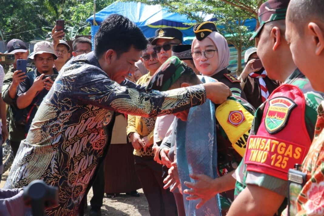Wasev Puji Sinergi TNI dan Warga dalam TMMD 125 Mukomuko