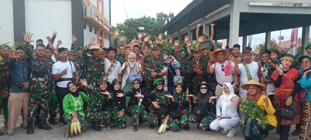Kodim 1017/Lmd Turut Meriahkan Karnaval Perjuangan Peringatan HUT ke-80 RI