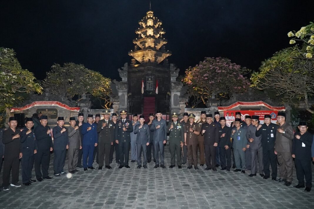 Kenang Sejarah Jelang HUT RI Ke 80, Tugu Pahlawan Semaraloka Jadi Saksi Apel Kehormatan Dan Renungan Suci