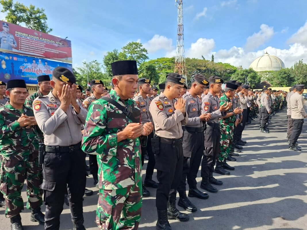Wujudkan Kedamaian Negeri, TNI, Polri bersama Tokoh Agama Serta Element Masyarakat Gelar Doa bersama Dan Sholat Ghaib