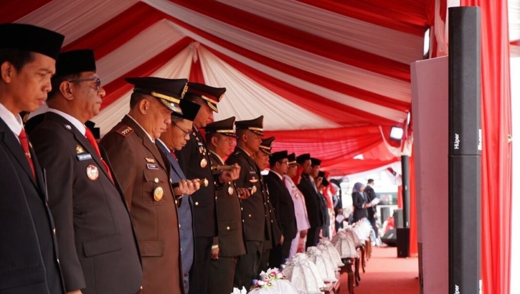 Peringatan Detik-Detik Proklamasi, Kodim 1409/Gowa Bersama Forkopimda Gelar Upacara HUT RI Ke-80 di Taman Sultan Hasanuddin