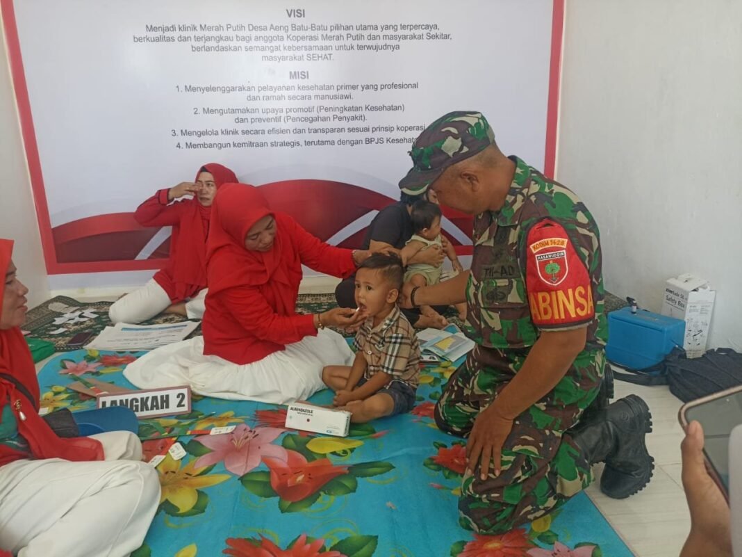Babinsa Koramil 1426-03/Galut Pendampingan Kegiatan Posyandu Cegah Stunting