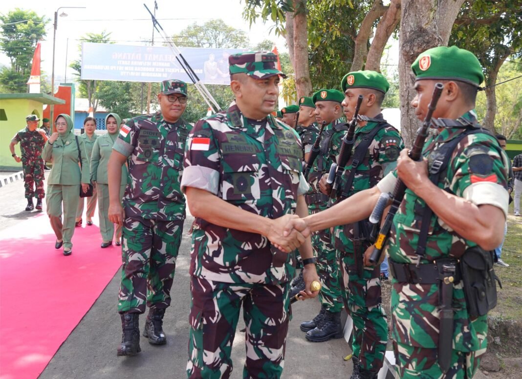 Suasana Meriah Sambut Kedatangan Danrem 161/Wira Sakti di Makodim 1618/TTU