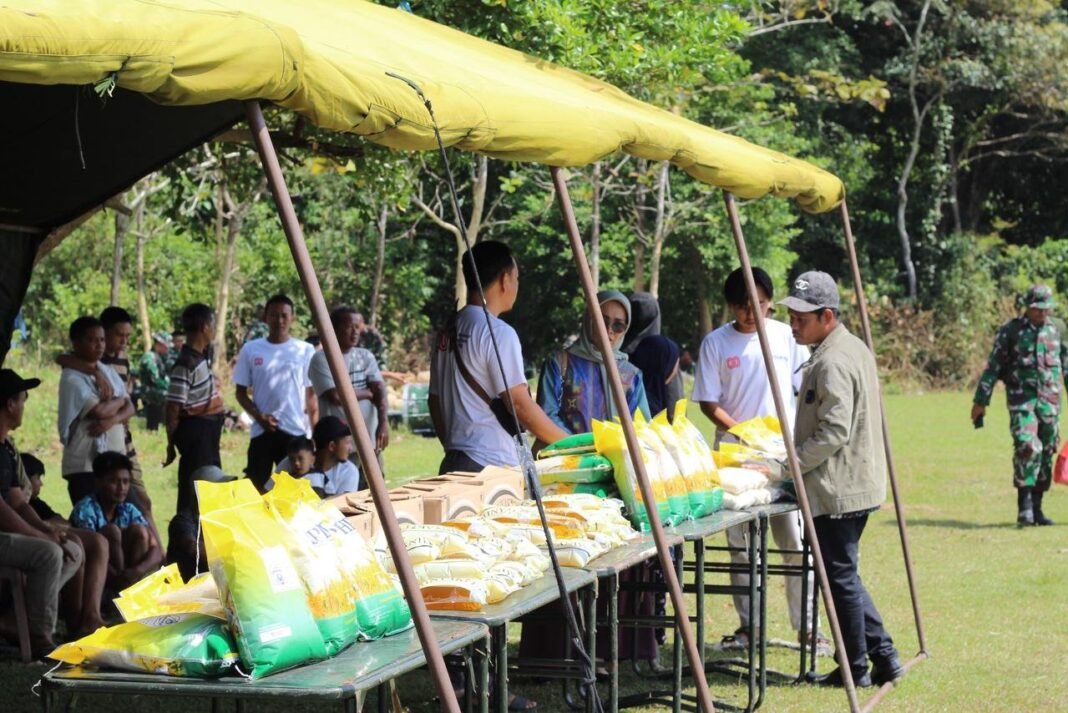 Usai Penutupan TMMD 125, Kodim 1417/Kendari Gelar Pangan Murah di Asinua
