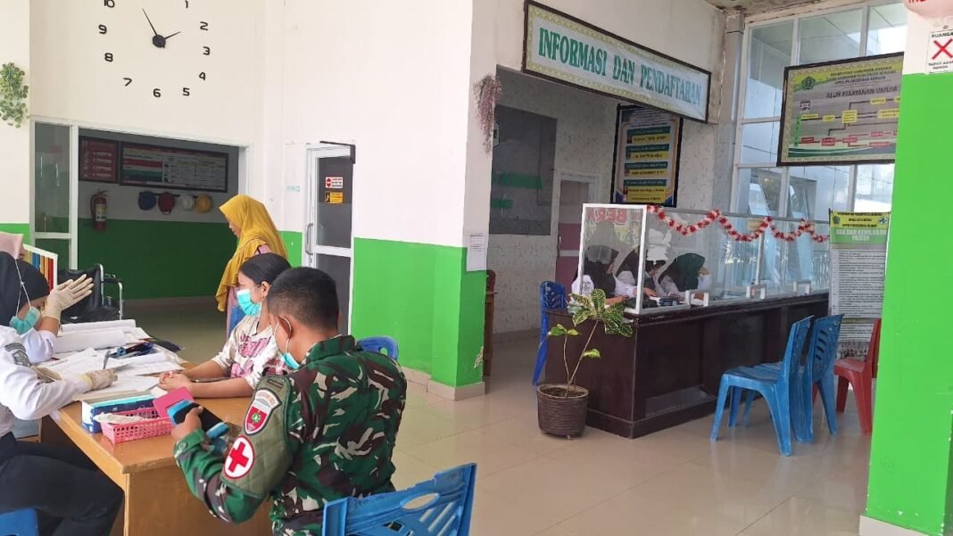 Satgas TMMD 125 Kodim 1417/Kendari Gelar Pengobatan Gratis untuk Warga Asinua