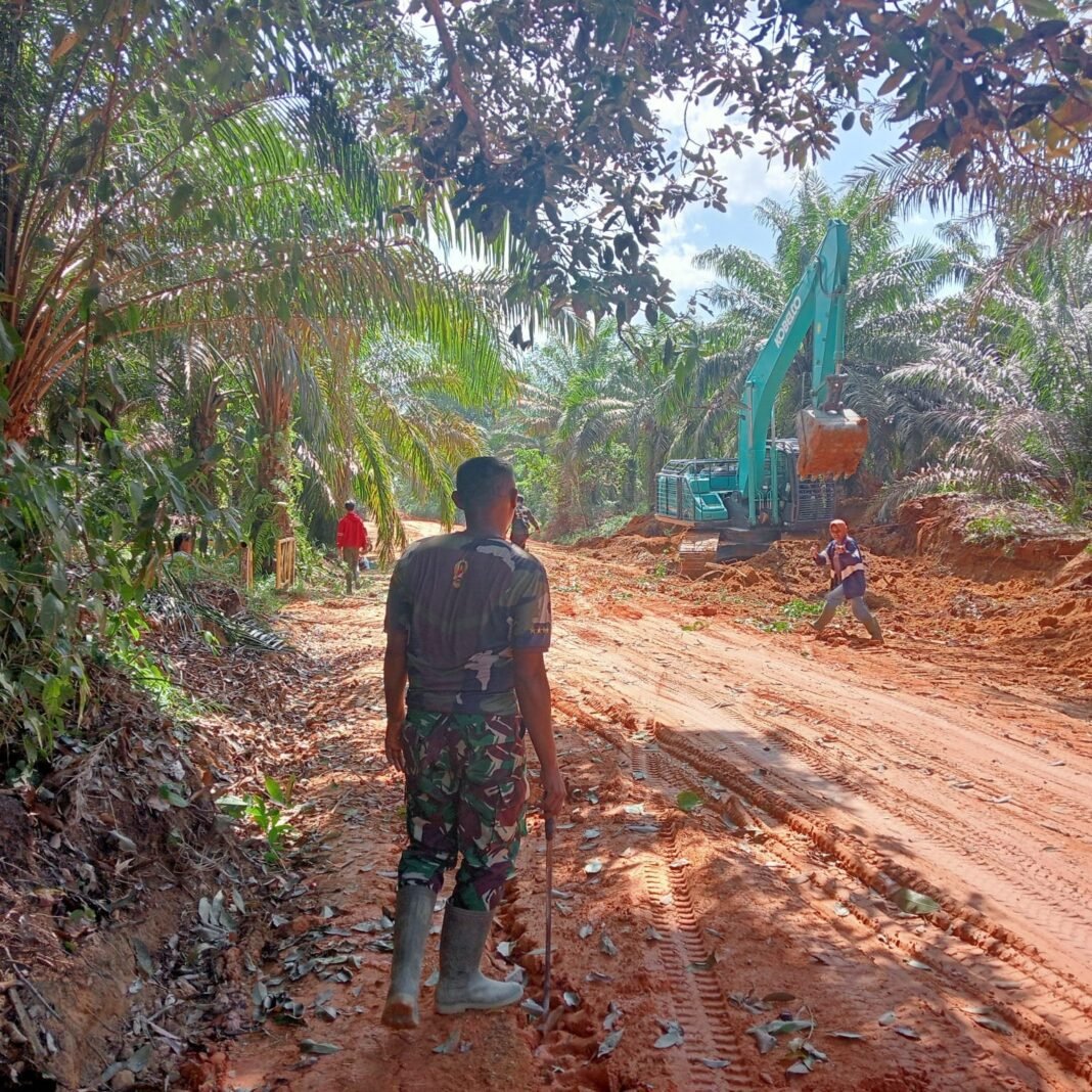 Satgas TMMD 125 di Desa Batu KOTAM Genjot Pembersihan Drainase Lama, Capai 86,08%