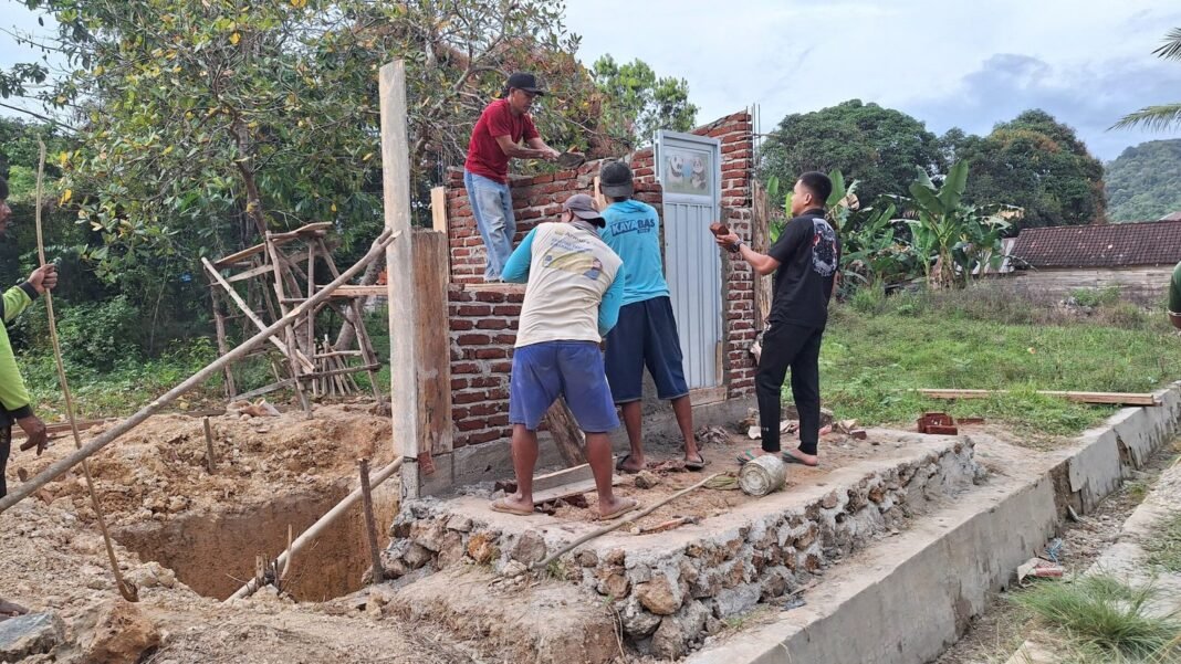 MCK di Desa Nekudu Jadi Bukti Kepedulian TMMD 125 Kodim 1417/Kendari pada Kesehatan Warga