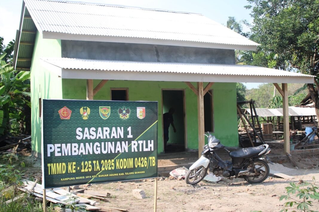 Satgas TMMD Kodim 0426/Tulang Bawang Percantik RTLH di Kampung Moris Jaya