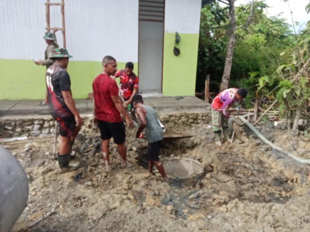 Gotong Royong Satgas dan Warga Warnai H-7 Penutupan TMMD ke-125 Kodim 1705/Nabire