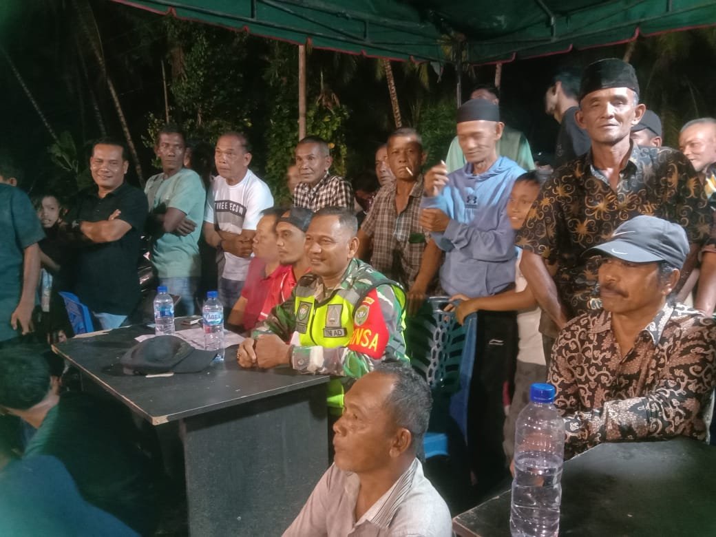 Babinsa Teunom Amankan Turnamen Bola Voli HUT RI ke-80, Jaga Ketertiban dan Kelancaran Acara