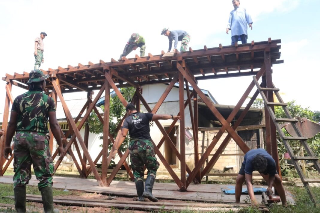 Suka Rahmat: TMMD 125 Genjot Pemasangan Lantai Tandon Air Bersih