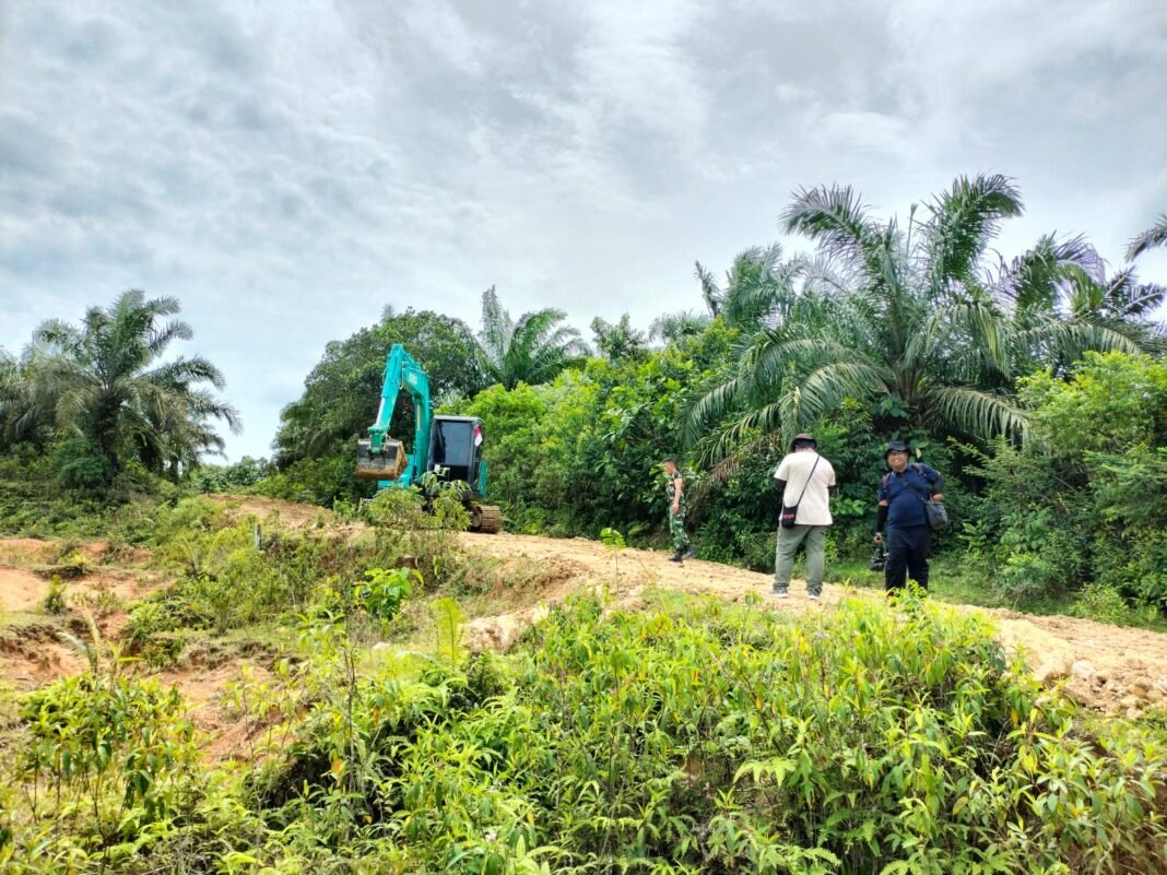 Pembangunan Jalan TMMD Ke-125: Fokus pada Kecepatan Alat Berat
