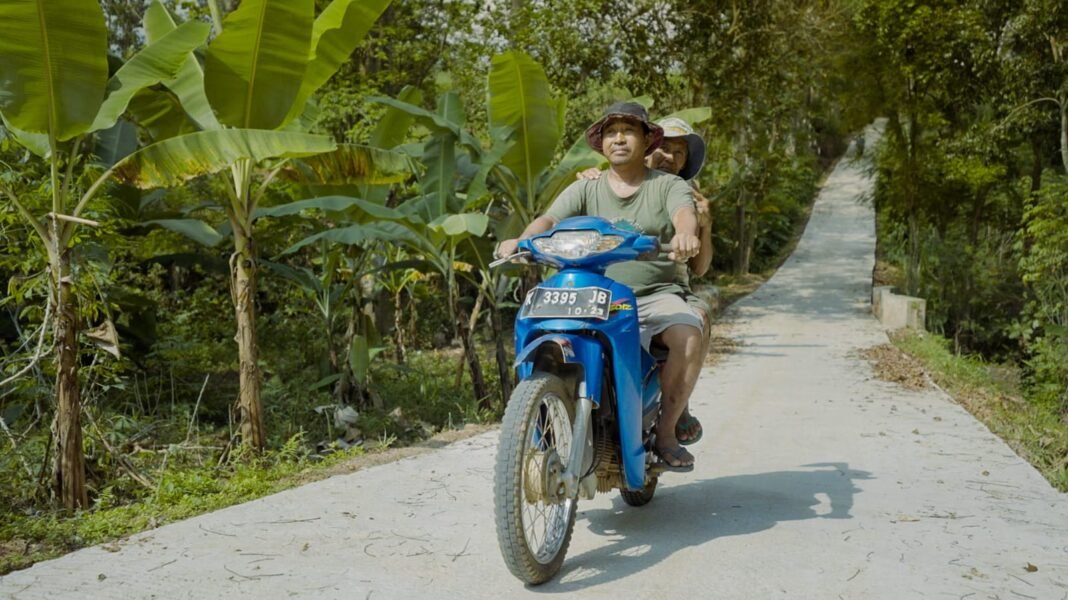 Jalan Beton TMMD Ke-125 Kodim 0722/Kudus: Harapan Baru untuk Kemajuan Desa Kandangmas