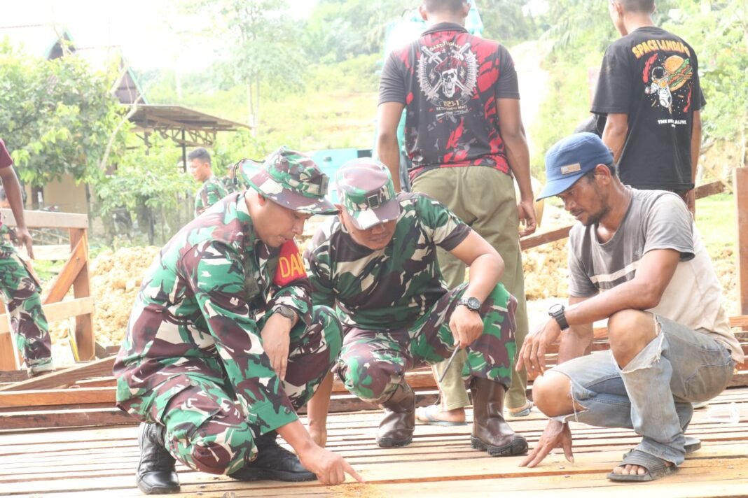 Pastikan Kualitas, Komandan Satgas TMMD Ke-125 Cek Keseluruhan Sasaran