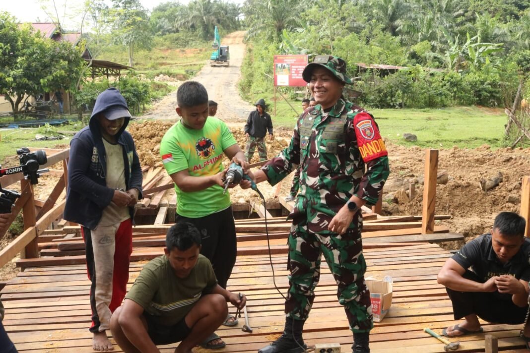 TMMD 125: TNI Bangun Jembatan Demi Percepatan Pembangunan Desa Suka Rahmat