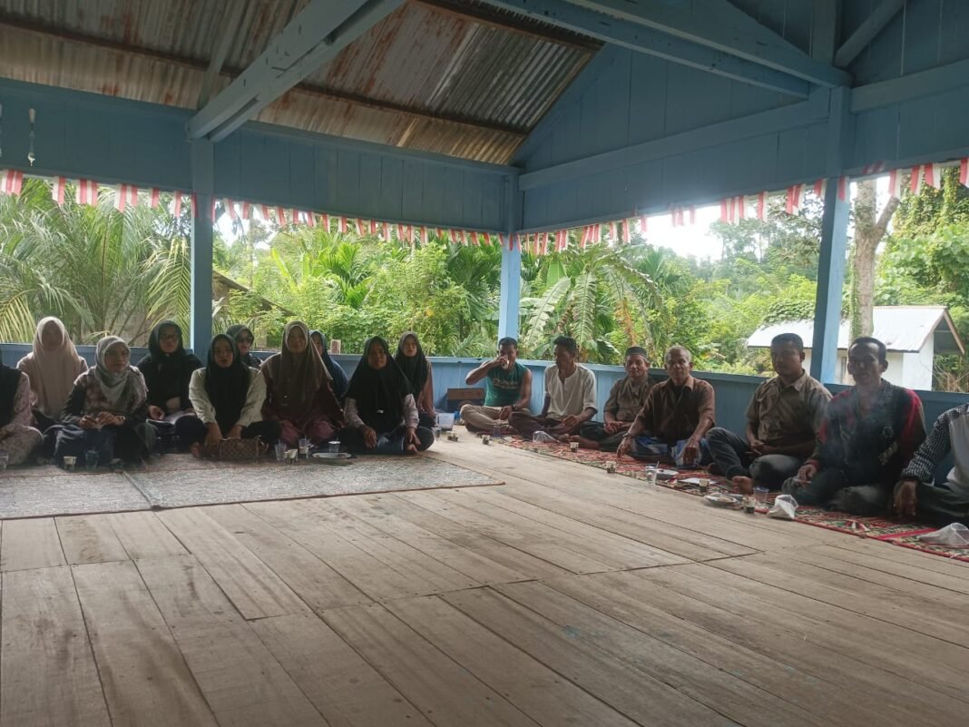 Sosialisasi Hutan Adat di Desa Glee Putoh, Aceh Jaya Berlangsung Aman dan Lancar
