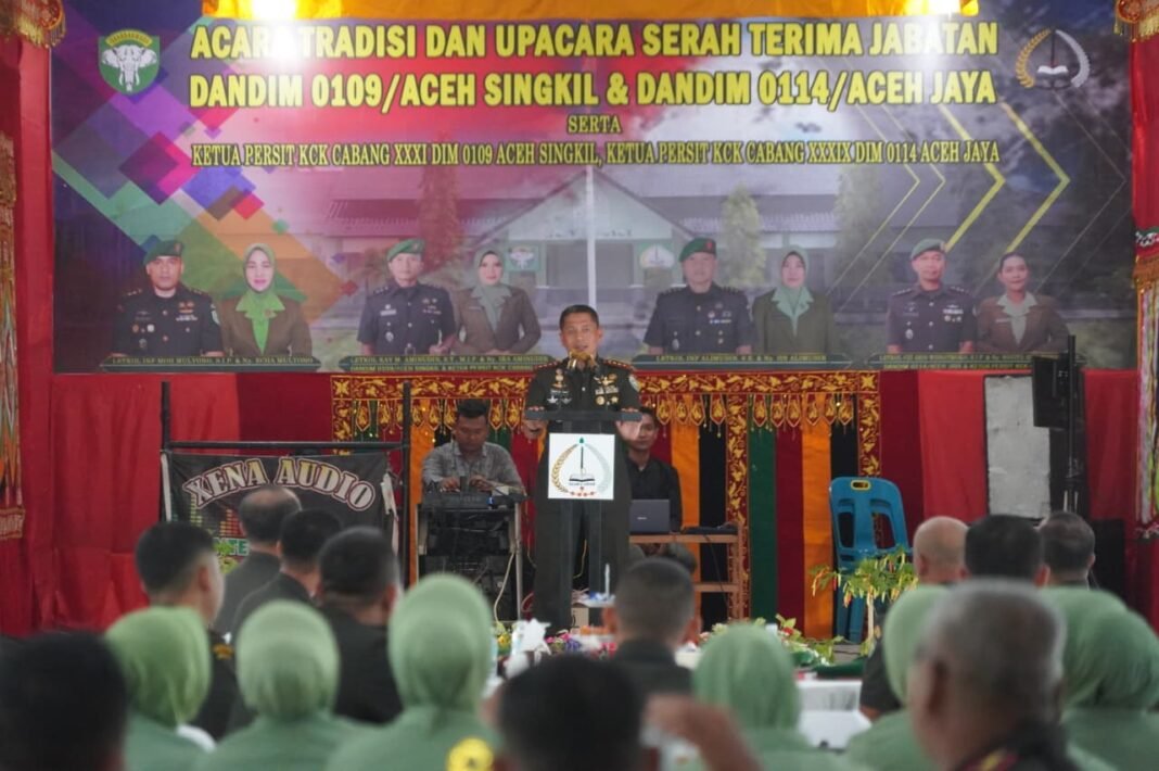 Sertijab Dua Komandan Satuan Korem 012/TU, Danrem Berharap Dedikasi Terus Berkembang