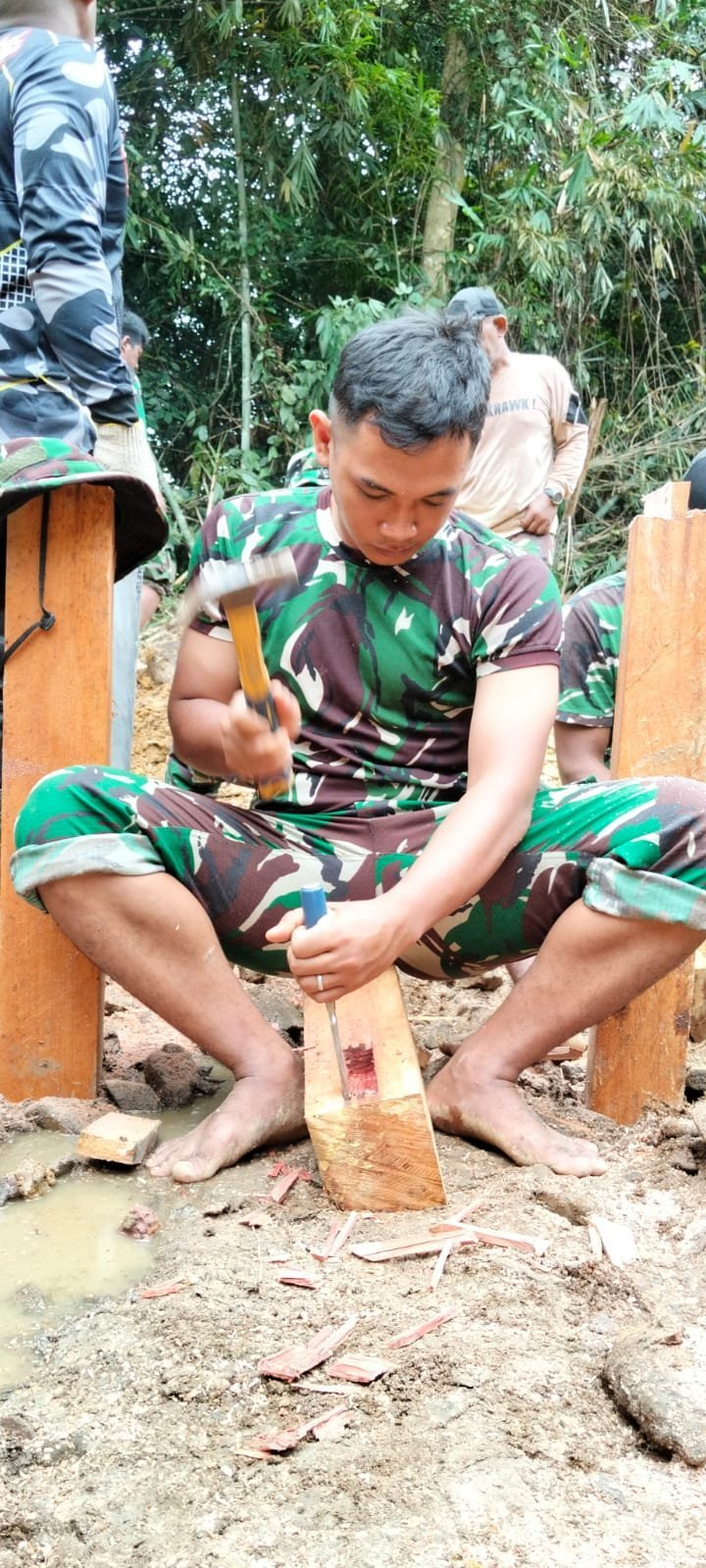Gorong-Gorong TMMD 125 Kodim Sintang Jadi Kunci Kelancaran Jalan Baru Antar Desa