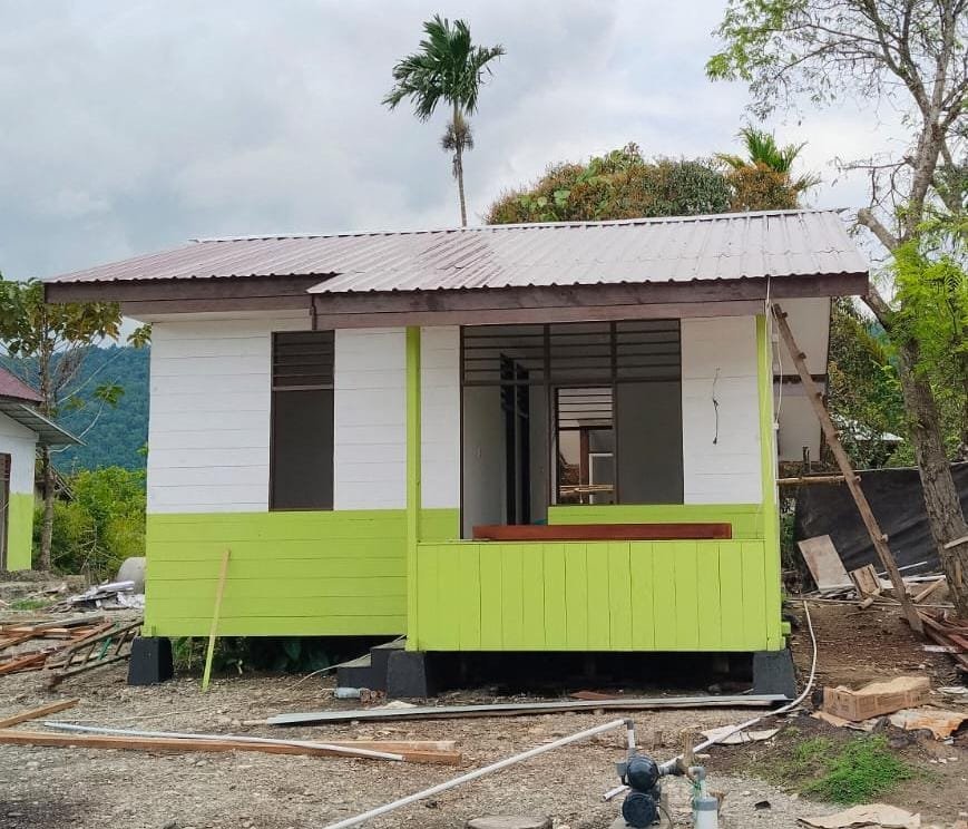 Pembangunan Rumah Pastori di TMMD ke-125 Kodim 1705/Nabire Capai 86 Persen