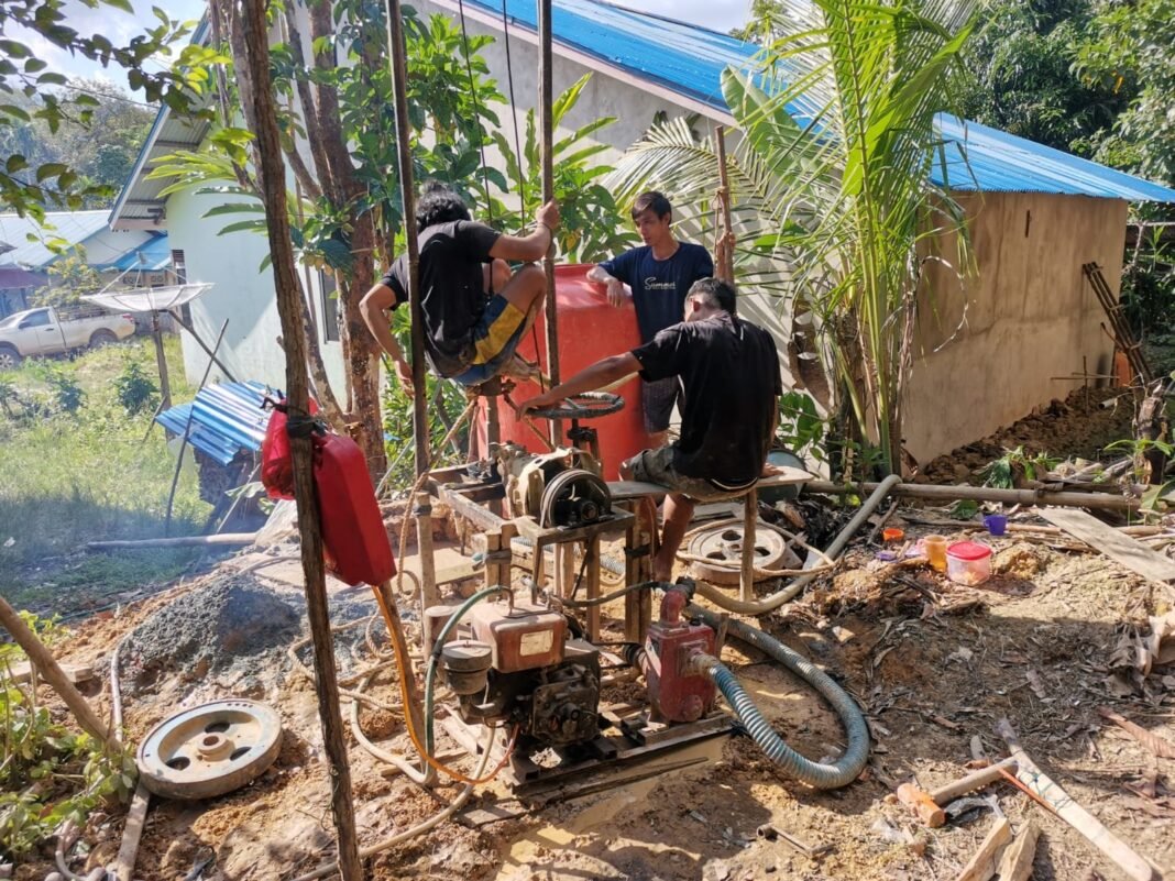 Pembangunan Sumur Bor Keempat TMMD 125 Kodim Sintang Hadirkan Harapan Baru Warga Hulu Mera