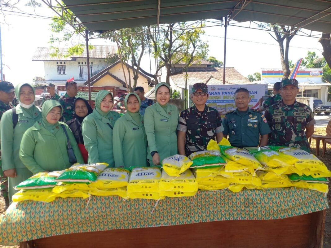 Sinergi Bersama Bulog, Kodim 1620/Loteng Gelar Pangan Murah