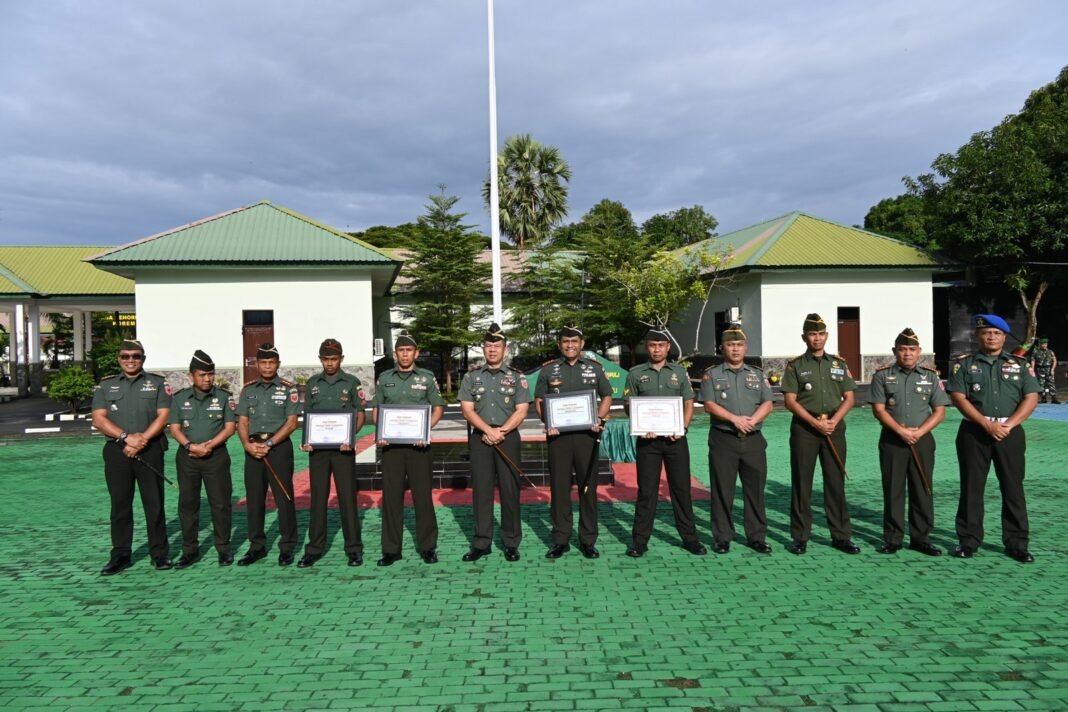 Putra Dandim 1404/Pinrang Peraih Medali Perak Kejuaraan MBW Internasional Championship Malaysia Terima Penghargaan dari Danrem 141/TP