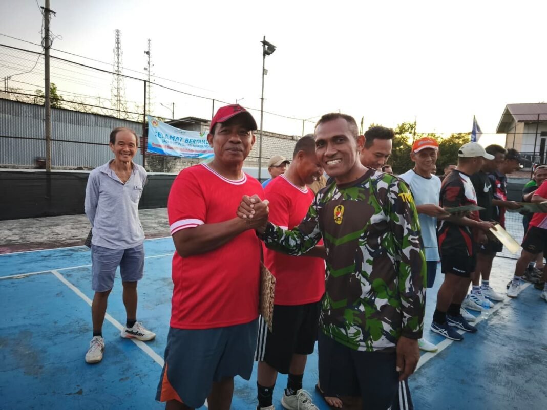 Turnamen Tenis Lapangan Meriahkan HUT RI ke-80 di Sumba Barat