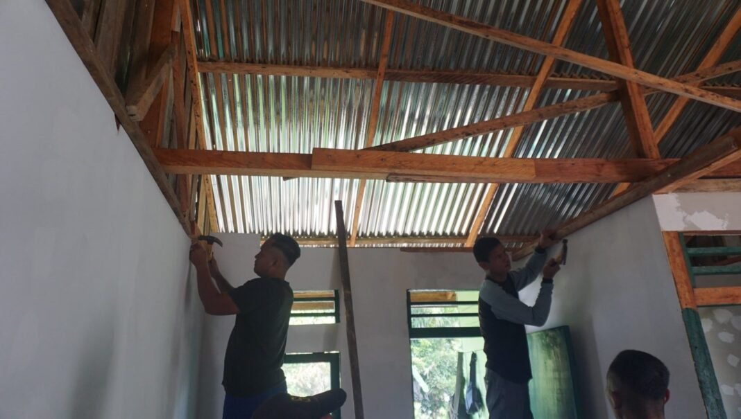 RTLH Sasaran TMMD ke-125 Kodim Sintang Hampir Rampung, Warga Antusias Sambut Hasil