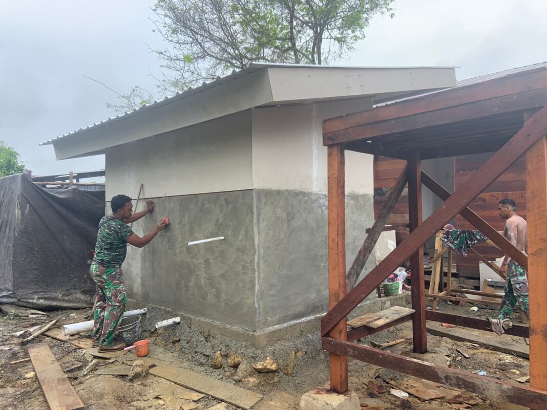 Pembangunan WC Rumah Pastori, Sasaran Tambahan TMMD ke-125 Kodim 1705/Nabire Terus Dikebut