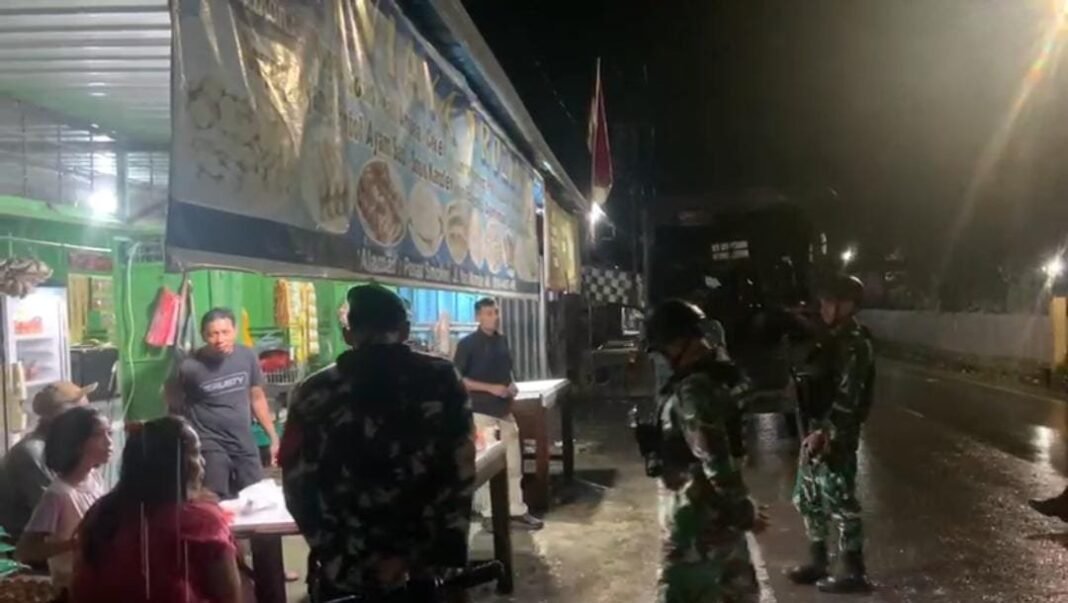 Patroli Malam Kodim 1705/Nabire, Upaya Wujudkan Keamanan di Pusat Keramaian dan Lingkungan Warga