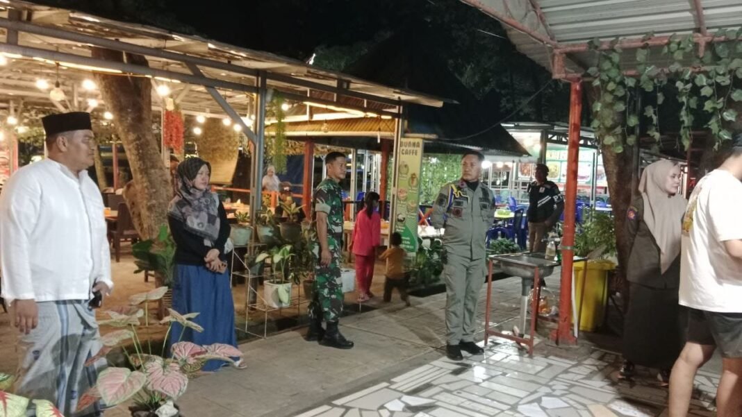 Patroli Gabungan di Sidrap Himbau Pengusaha Kuliner Jaga Ketentraman Warga