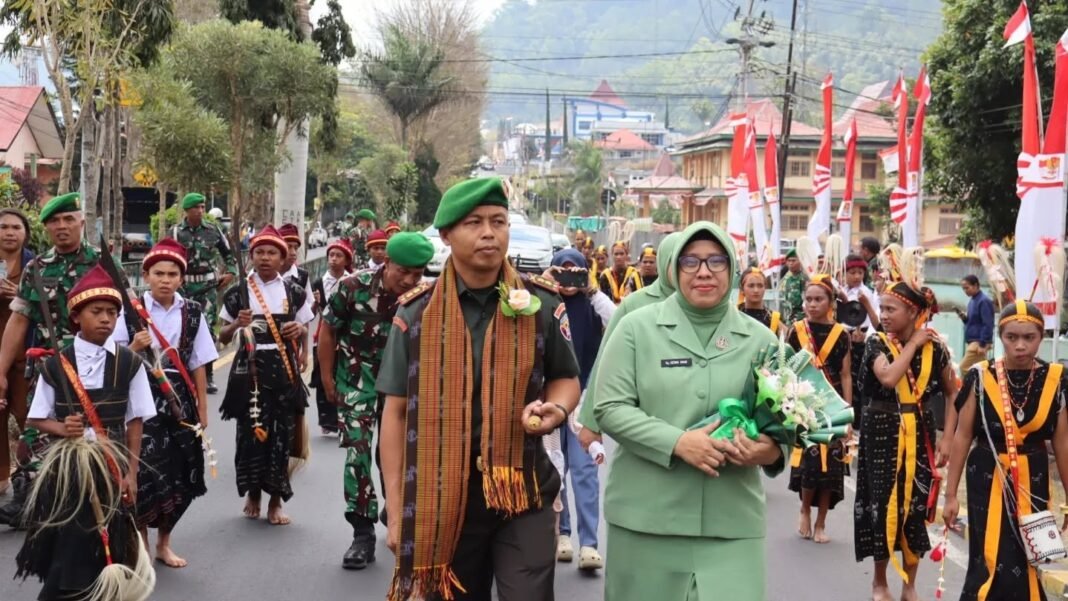 Penyambutan Komandan Kodim 1625/Ngada, Letkol Inf. Imam Subekti, S.E. di Makodim 1625/Ngada