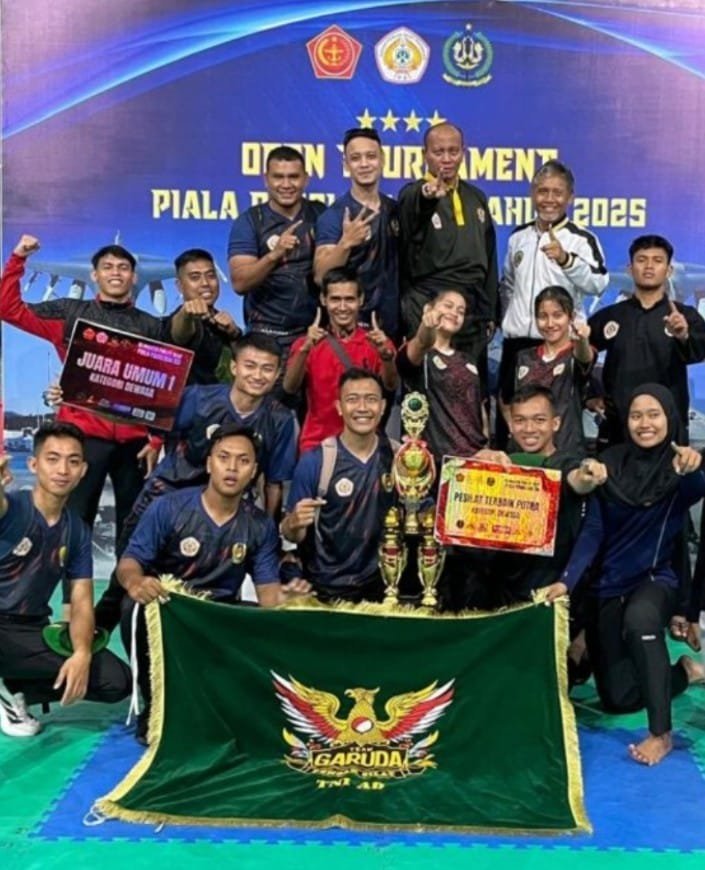 Prajurit Kodam IX/Udayana Raih Emas dan Atlet Terbaik di Kejuaraan Pencak Silat Piala Panglima TNI 2025