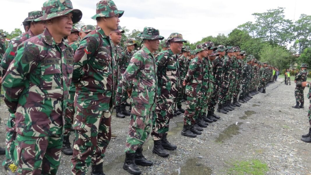 Gotong Royong Massal di Lapangan Suka Makmur: Membangun Kabupaten Nagan Raya dengan Semangat Kebersamaan