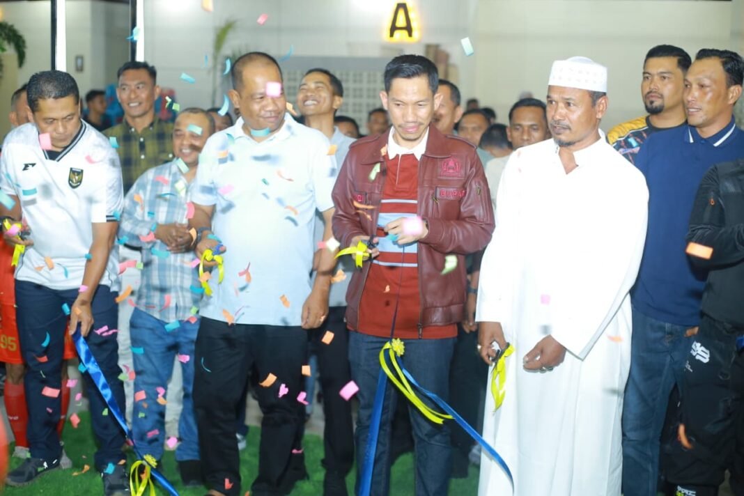 Danrem 012/TU Saksikan Pertandingan Ekshibisi di Grand Opening My Soccer Bumi Teuku Umar