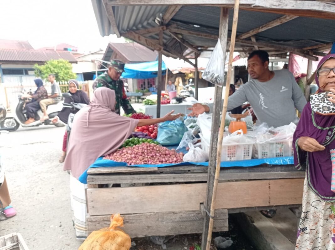 Danramil Susoh: Pemantauan Harga Pangan Penting untuk Stabilitas Ekonomi