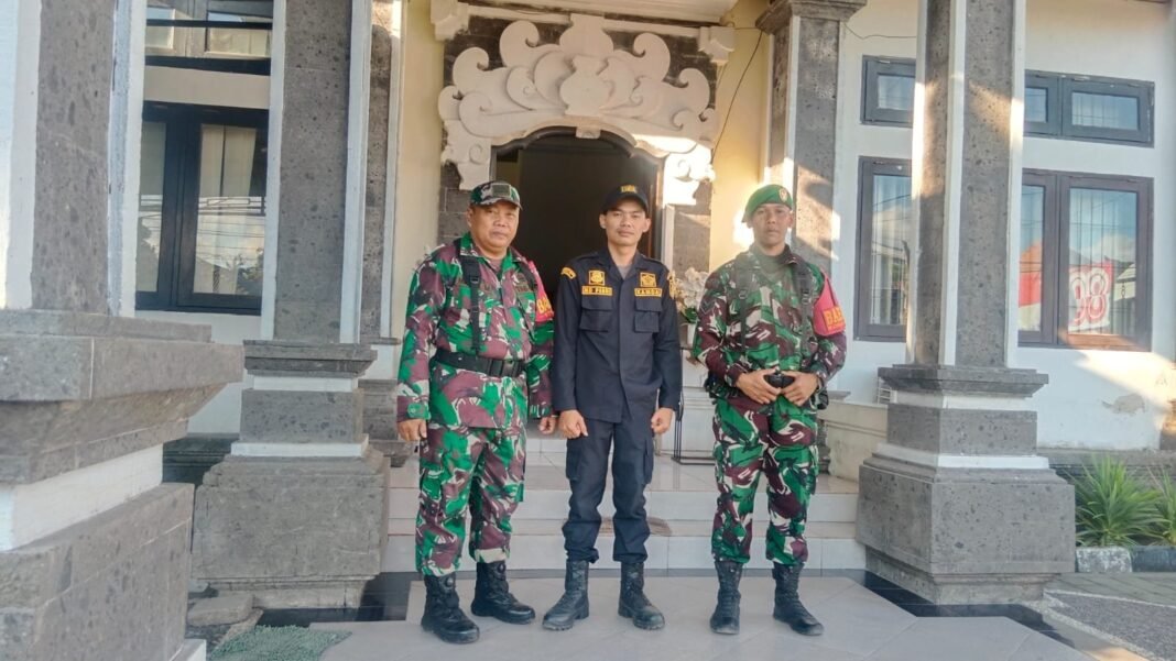 Komitmen Jaga Kondusifitas Wilayah, Koramil Nusa Penida Gelar Siaga Dan Patroli