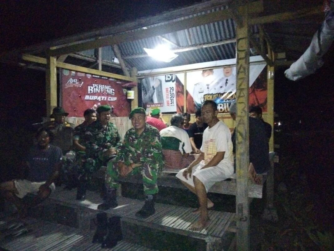 Anggota Koramil 1420-07/Baranti dan Satpol PP Baranti Gelar Patroli Gabungan, Jaga Keamanan Wilayah Sidrap