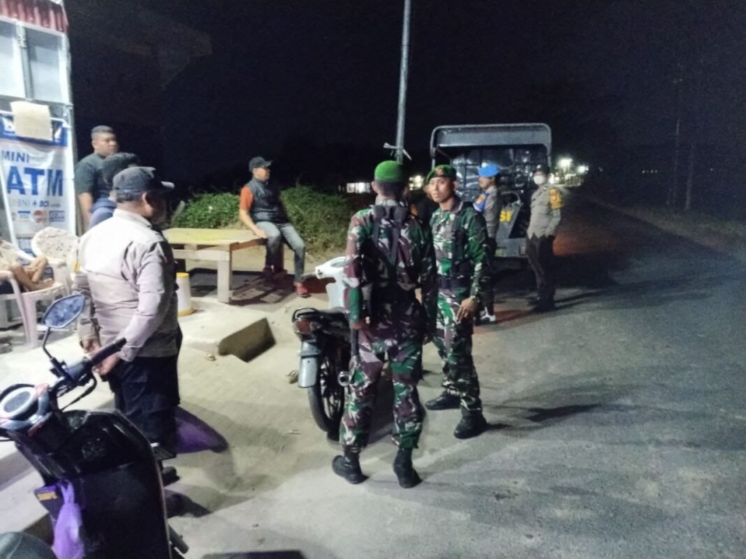 Jaga Kamtibmas, Personel Koramil 1426-04/Galesong Bersama Polsek Apel Gabungan Dan Patroli Bersama