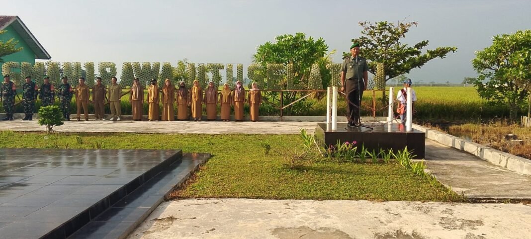 Danramil 426-03 Rawajitu Pimpin Upacara di SMAN 01 Rawajitu Selatan, Ajak Pelajar Jauhi Narkoba