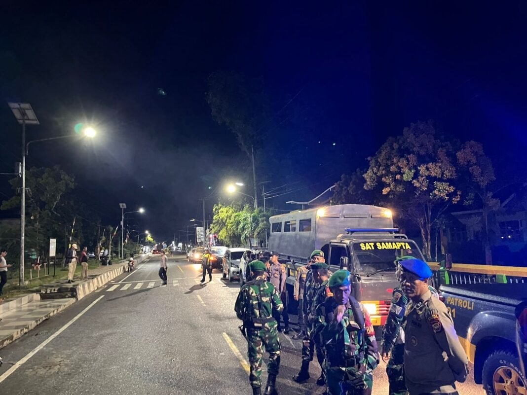 Kodim 0428/MM dan Polres Mukomuko Gelar Patroli Gabungan Skala Besar Wujudkan Lingkungan Aman di Kabupaten Mukomuko