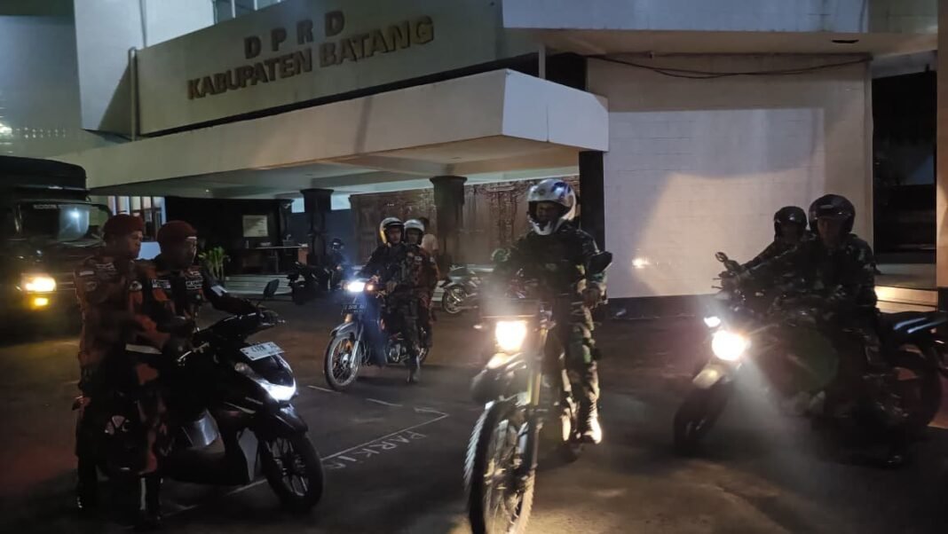 Ciptakan Batang Tetap Kondusif, Kodim 0736/Batang Gelar Patroli Bersama Ormas