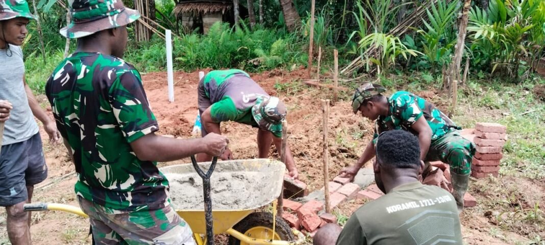 Satgas TMMD ke-126 Kodim 1711/BVD Mulai Tahapan Pembangunan MCK di Kampung Waropko