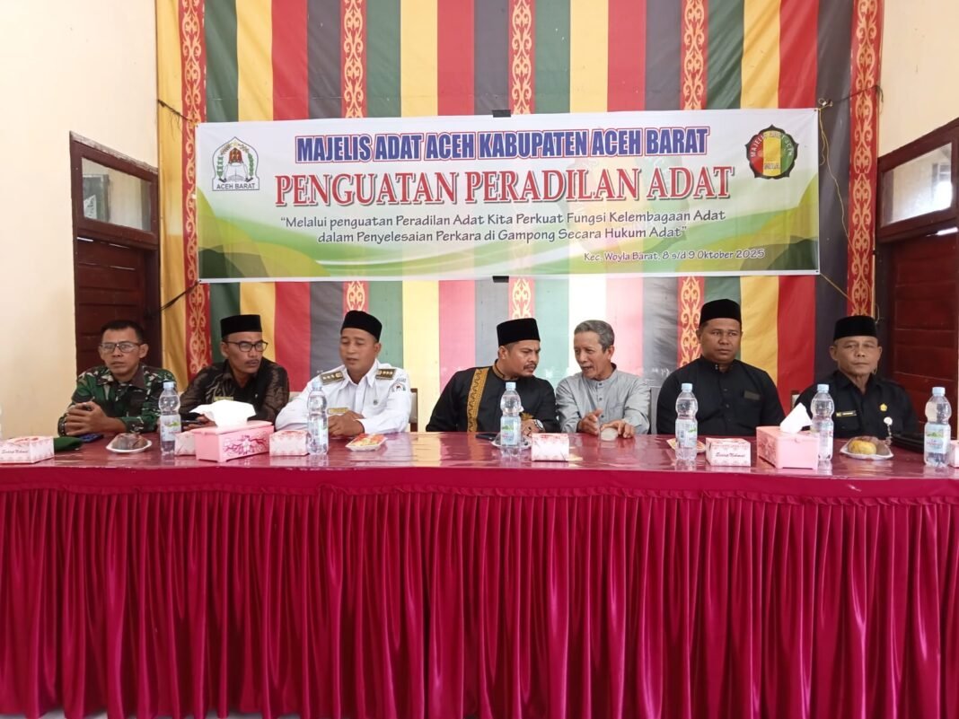 Komandan Koramil 0105-10/Woyla Barat Hadiri Majelis Adat Aceh di Kecamatan Woyla Barat