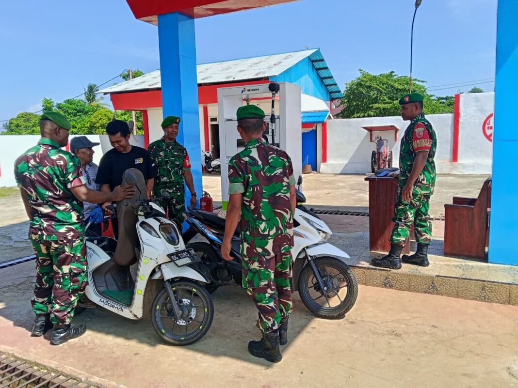 Ciptakan Kondisi Aman Koramil 1512-03/Gee Gelar Patroli Kewilayahan