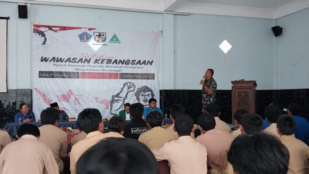 Seminar Wawasan Kebangsaan 2025, Pasi Ops Kodim Klungkung Ajak Generasi Muda Satukan Tekad Nyalakan Semangat Persatuan Wujudkan Indonesia Emas 2045