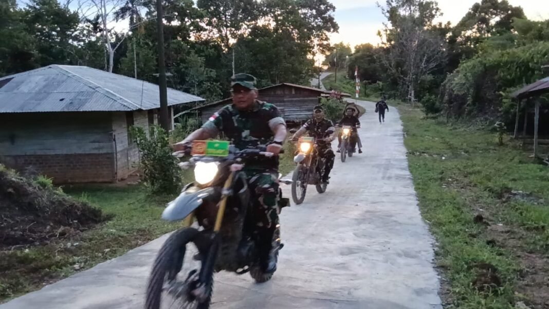 Aksi Nyata di Lapangan: Pangdam XXIV/MT Mayjen TNI Lucky Avianto Tinjau Langsung Jalan TMMD di Kampung Waropko